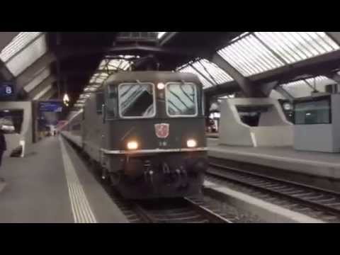 Re 4/4" 11161 mit IR 2429 Nach Locarno