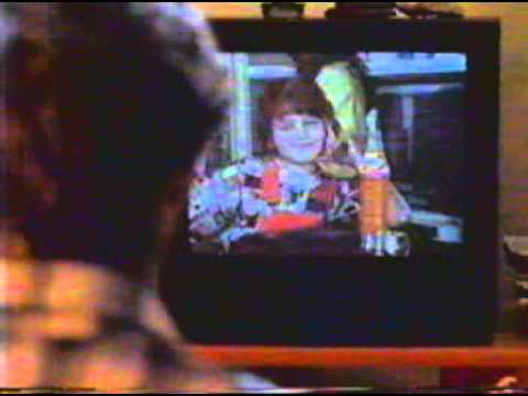 Comerciais: pátria minha - sukita  TV e Chamada tela-quente gremlins2