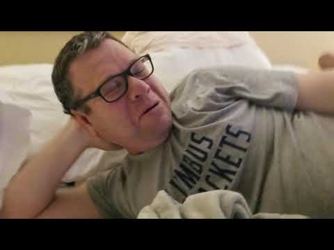 Laughing at SNL's Weekend Update 10/5/19