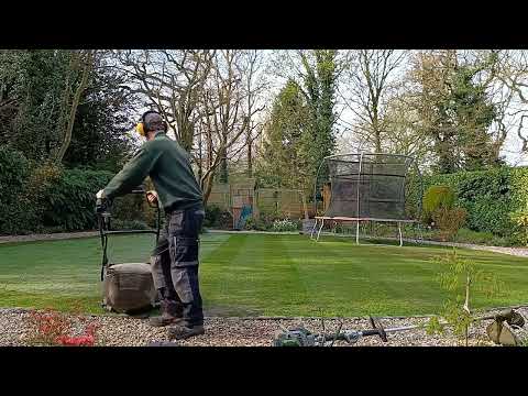 Greencap garden maintenance video.