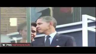 Michelle Whispering To Obama / No Logo In the Way / Michelle Smirk - iOTWReport.com @Mr_Pinko