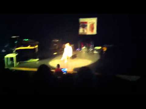 Jessica Symonds - Wonderful World