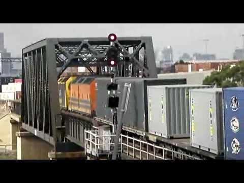 Australian Locomotives - QR National - PM1