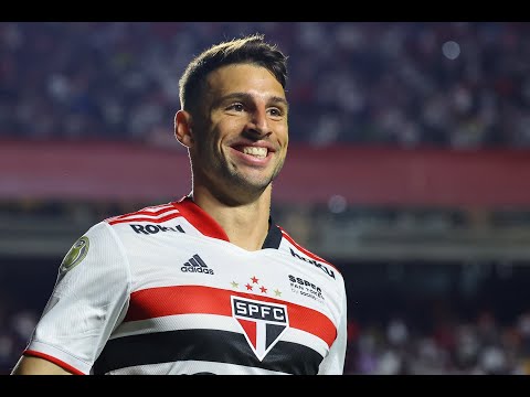 Golaço de Calleri salvou outra atuação fraca do São Paulo. Time terá grandes testes contra os rivais