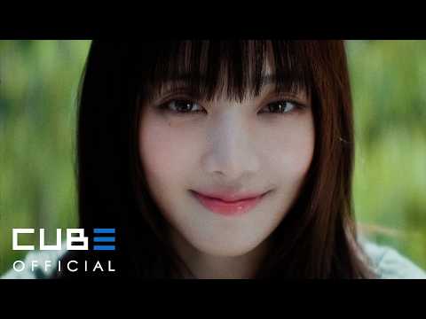 MINNIE 'to the moon :)' Official Music Video