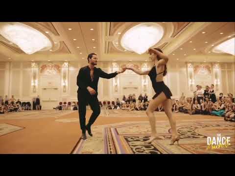 Val Chmerkovskiy & Jenna Johnson - Dance Awards 2023