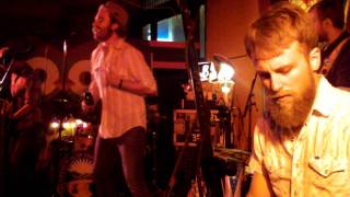 Red Wanting Blue - GRAVITY