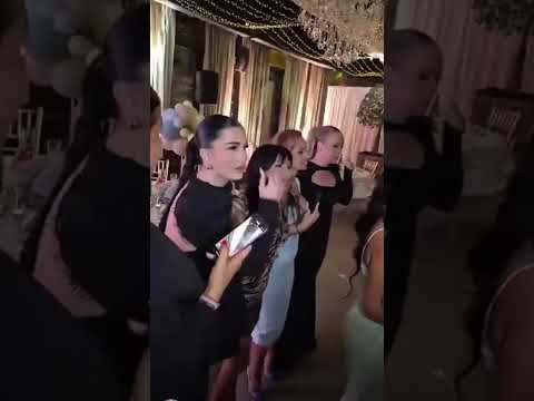 Nadica Ademov plače i peva