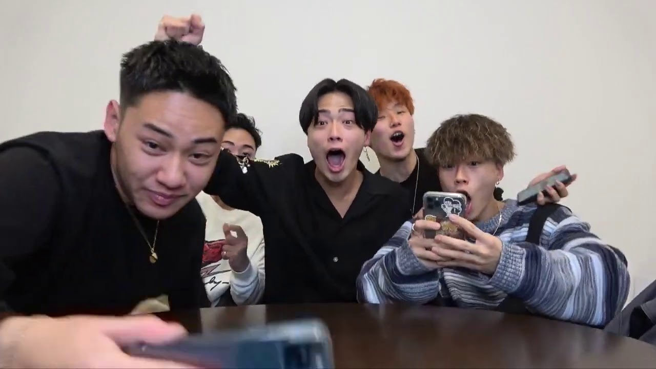 【限界疲労】30時間無睡で50万人突破を迎えた戦士達の一部始終がこちらです