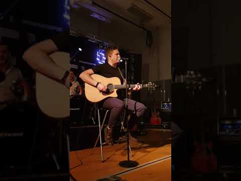 Andreas Olsson and Sannex-Whiskey lullaby live from Stockholm