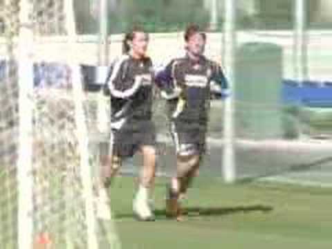 Alvaro Mejia apoya a Raul