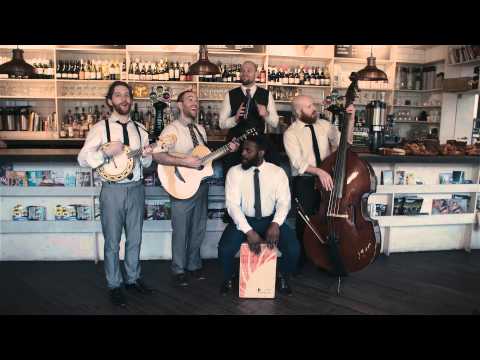 Roaming Acoustic Party Band