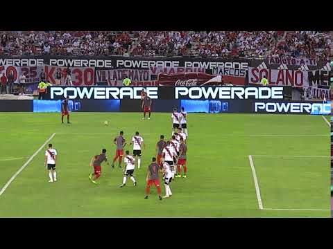 Independiente: Tiro libre de Pizzini ante River (2019)