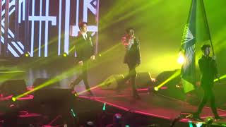 UNIT STAGE: "KING" JINYOUNG & BAMBAM @ GOT7 2018 WORLD TOUR 'EYES ON YOU' IN L.A. PT 28/43
