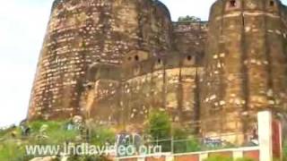 Walls of Jhansi Rani Fort, Uttar Pradesh 