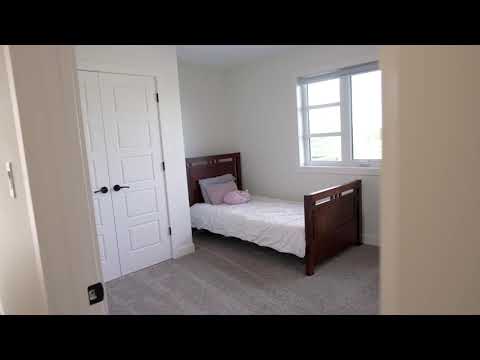 63 Water Bend Rd, Winnipeg MB