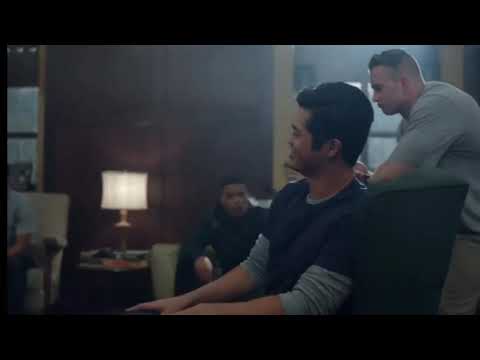 Jughead  roasts Reggie