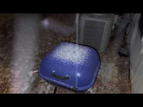 Sleet in Columbia, MO. February 1, 2022 at 11:15pm.