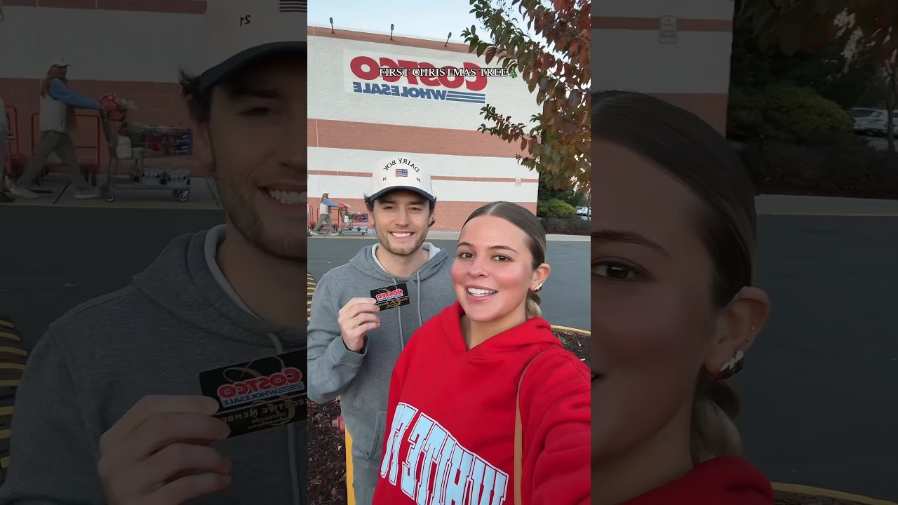 our first tree together🥹🎄🫶🏻🎁 #costco #boyfriend #christmastree #shopping