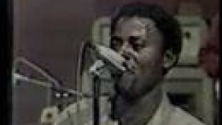 VICTORIA ELEISON - OKOSI NGAI MUFUMU part.1 (rumba) VICTORIA ELEISON - OKOSI NGAI MUFUMU part.1 (rumba)