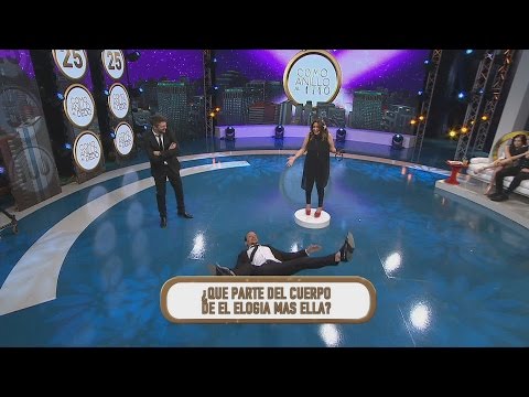 Nicolás Vázquez ended up on the ground after an unusual misunderstanding.