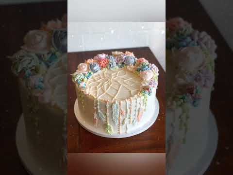 latest cake design#foodies#trending #shorts#short#birthday cake#goviral#engagement cake