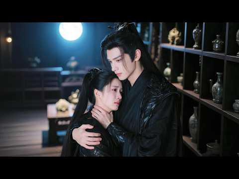 她為查滿門冤案潛入王府，卻被王爺抓個正著。她慌亂中刺了他，反而激起他佔有欲，被他扣在府里成了囚籠王妃！