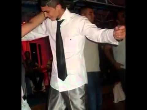 Karanfill Ft. Akahan & Duygun - Uzat Ellerini ~ 2o11~