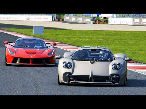 New Pagani Utopia 2023 vs Ferrari Laferrari Race