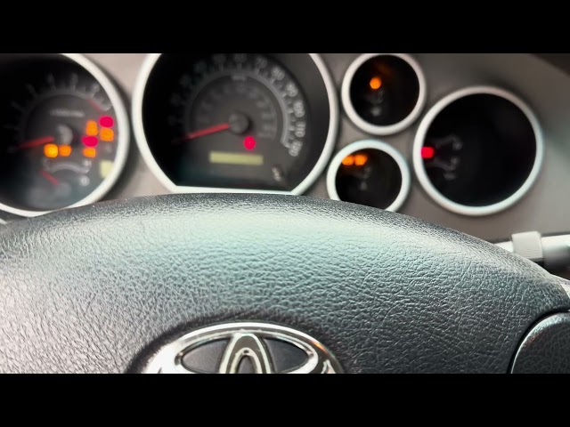 2013 TOYOTA TUNDRA DOUBLE CAB PICKUP V8, 4.6 LITER PICKUP 4D 6 1/2 FT