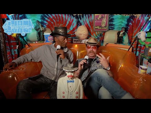 CUZ'S CORNER - JESSE HUGHES (Live in Joshua Tree, CA 2015) #JAMINTHEVAN