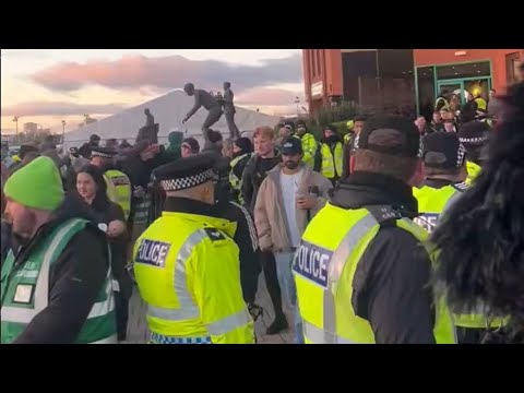Celtic Players Face FAN FURY Outside Stadium After Rangers Defeat 