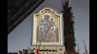 Poświęcenie i nałożenie koron na obraz Matki Bożej Pocieszenia w Radomyślu Nad Sanem- Pielgrzymki