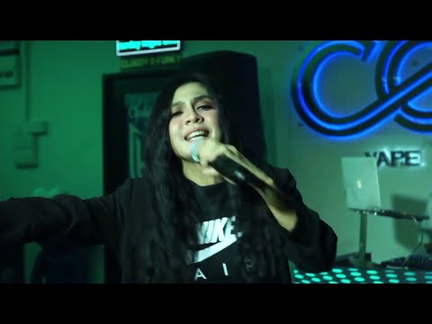 SATURDAY NIGHT SHOW | ZIZI KIRANA - EMPAT DARA