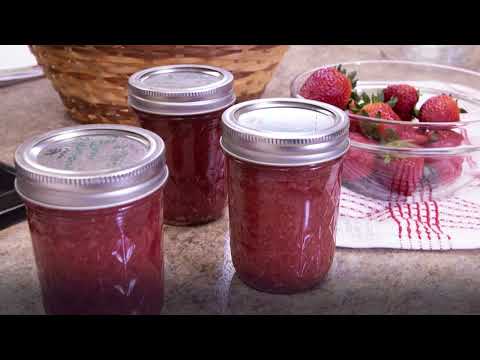 Learn how to make: Low-Sugar Strawberry Jam in a Steam Canner