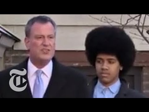download lagu mp3 mp4 Bill De Blasio Dante De Blasio, download lagu Bill De Blasio Dante De Blasio gratis, unduh video klip Bill De Blasio Dante De Blasio