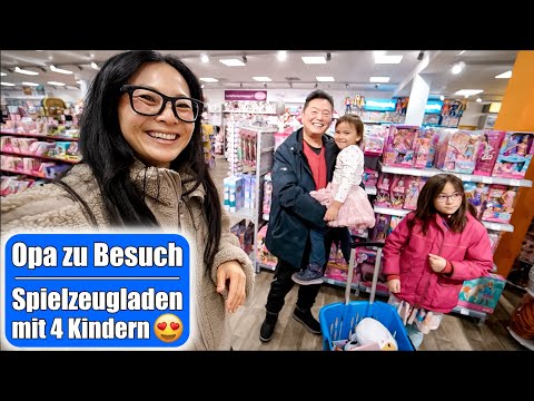 Opa zu Besuch! Shopping im Spielzeugladen 😍 Weihnachtsgeschenke Wünsche einkaufen VLOG Mamiseelen