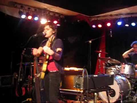 4/18 - Kaki King - Pull me out alive - Gleiss 22- Muenster - 27 March 2010