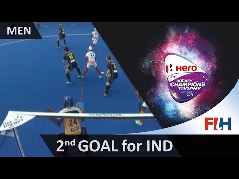 AUS 4-2 IND Good teamwork from India and Mandeep is on the far to deflect home #HCT2016