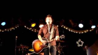 Eli Young Band &quot;Bottom Line&quot;