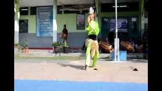 preview picture of video 'silat tunggal smkn4 Bandung.flv'