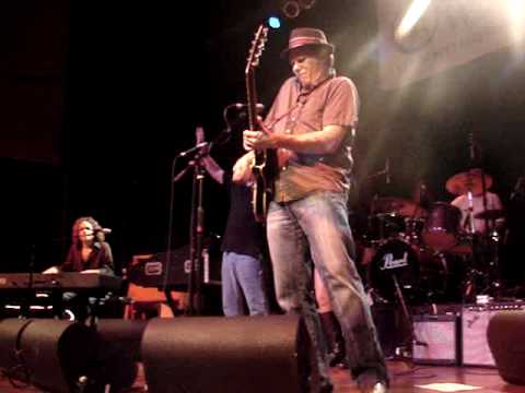 Wendy Rich sitting in with Delbert McClinton & Dick50 ~ Leap of Faith