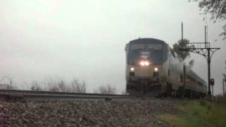 preview picture of video 'Two Amtrak trains meet at siding! Texas Eagle & Lincoln Service. (05/14/2011)'