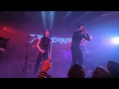 ТАЙМСКВЕР - Пускай Всё Горит(Feat RAVDINA) live St. Petersburg Factory 3 14.10.2023
