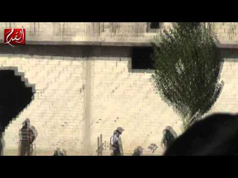 اشتباكات بين الجيش الحر وتنظيم داعش في الحجر الأسود