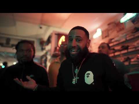 Jiaani  - "Somebody Say" (Official Video)