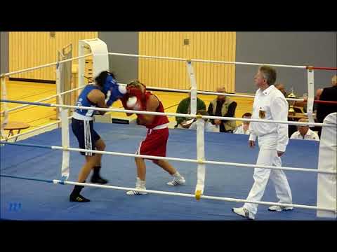 1382 * Der Sportler * Boxen * SG Kaarst * NRW-Meisterschaft  Frauen * 1. Kampf * 22.09.2012