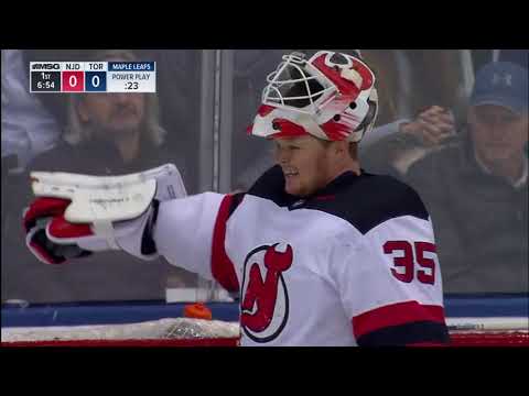 Schneider robs JVR and Bozak