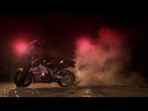 Video thumbnail for Mama mama