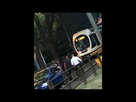 SBAGLIA STRADA E GUARDATE DOVE FINISCE QUESTA MACCHINA! ASSURDO!!!